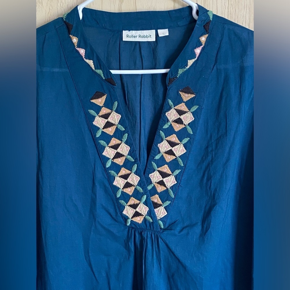 Roller Rabbit Blue Embroidered Tunic Blouse - Picture 3 of 11